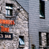 Guiness Time at the Fox's Bar, next to the Galway Hostel. We went to none.