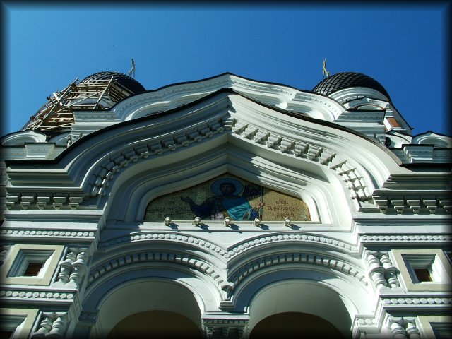 Alexander Nevsky Cathedral, a large, richly decorated Orthodox church, was built on Toompea Hill in 1900, when Estonia was part of the Russian tsarist empire.