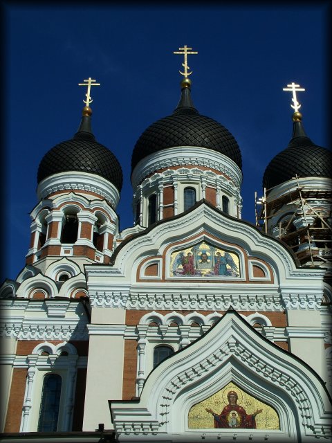 Alexander Nevsky Cathedral, a large, richly decorated Orthodox church, was built on Toompea Hill in 1900, when Estonia was part of the Russian tsarist empire.