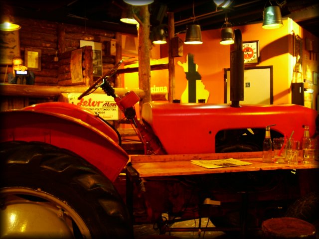 Tractor table