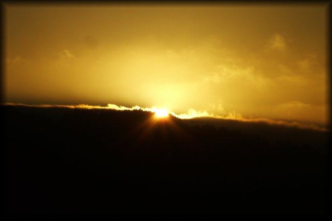 The colours were gorgeous as the sun sank behind the clouds.