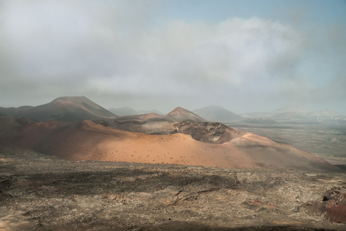 Montaña del Fuego crater